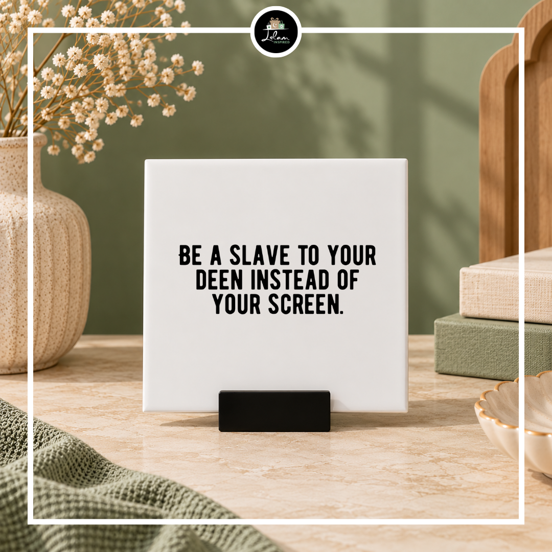 Islamitische decoratietegel 'Be a slave to your deen'