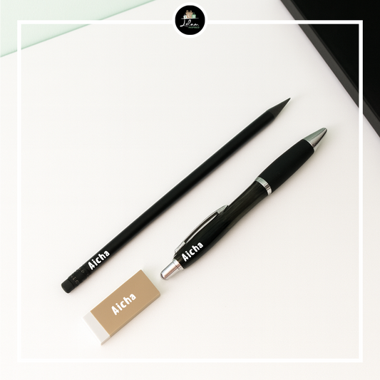 Gepersonaliseerde etui met naam en initiaal - stoer