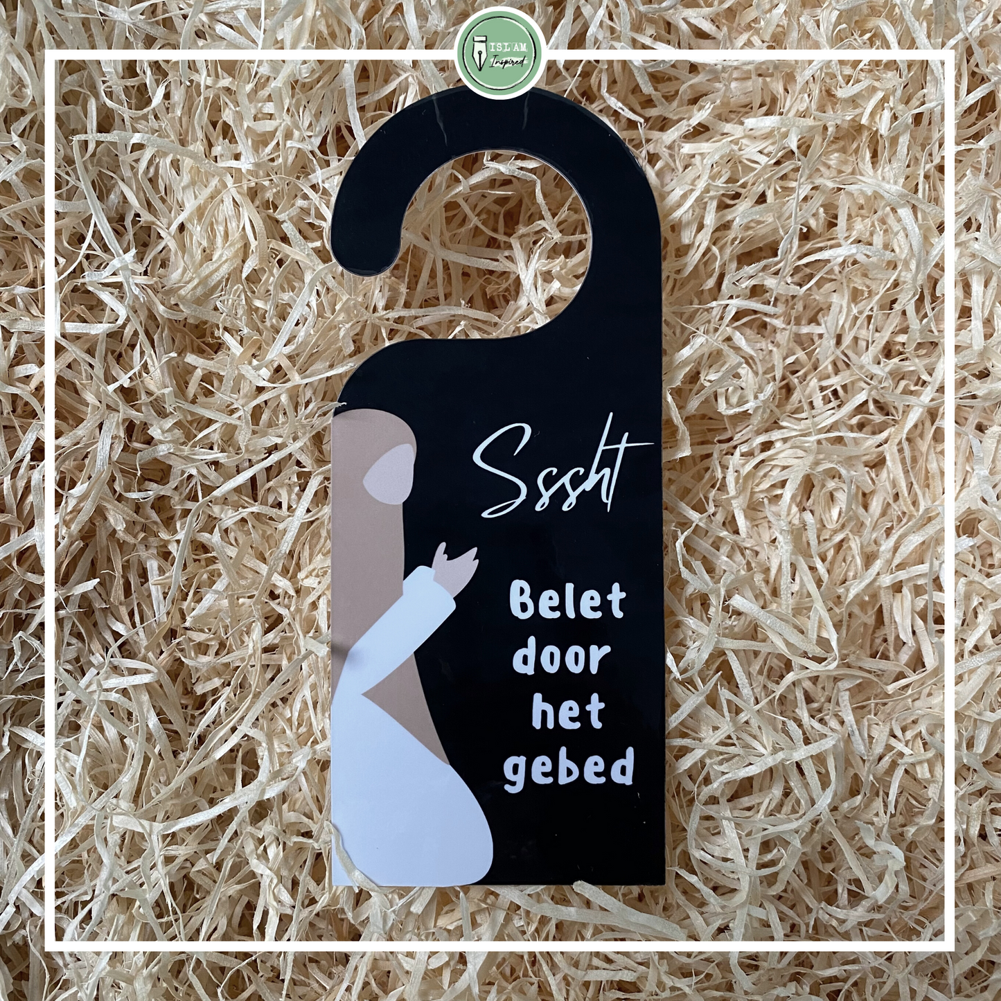 Deurhanger 'Belet door het gebed' (vrouw)